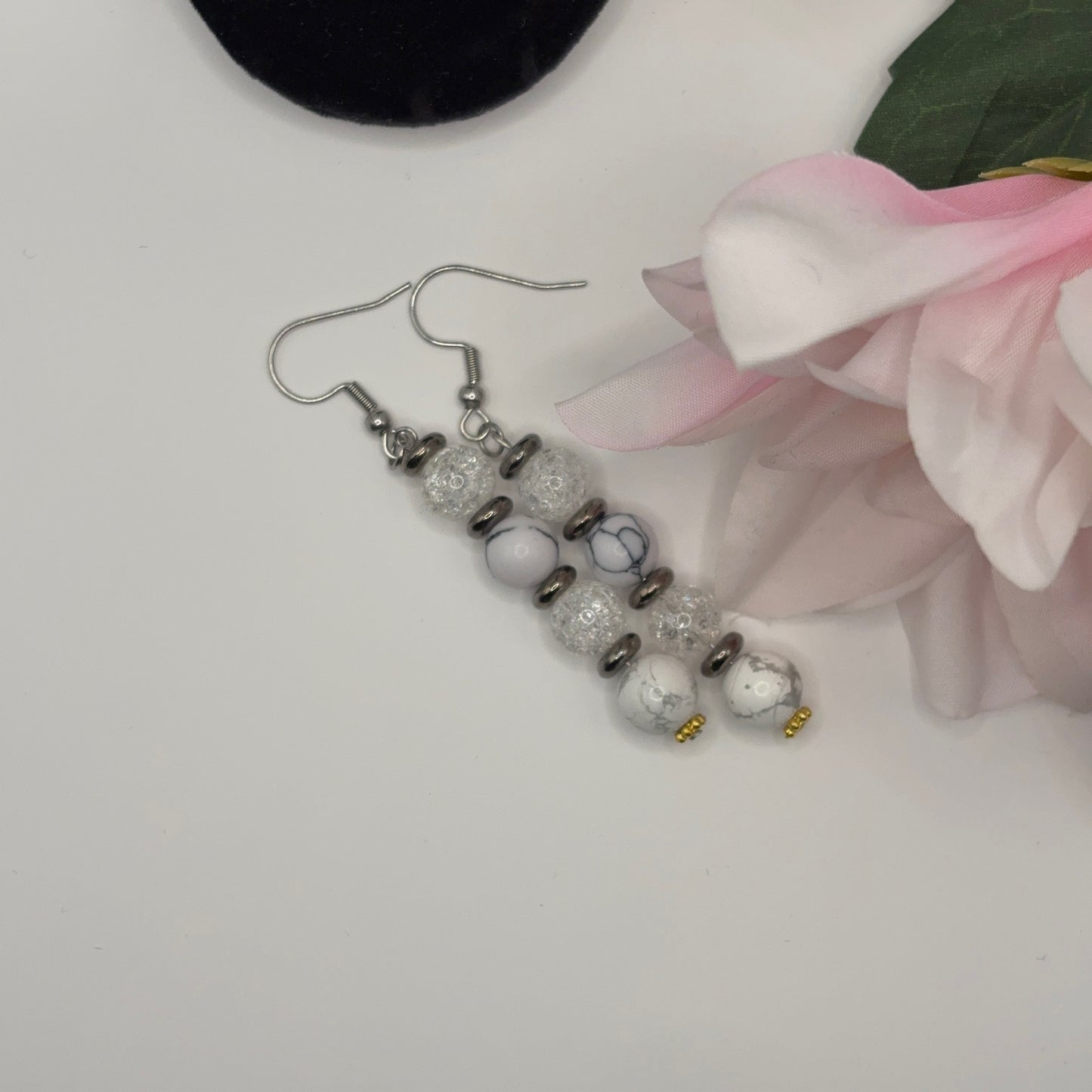 HOWLITE & SPLIT CRYSTAL Earrings 6.5cm