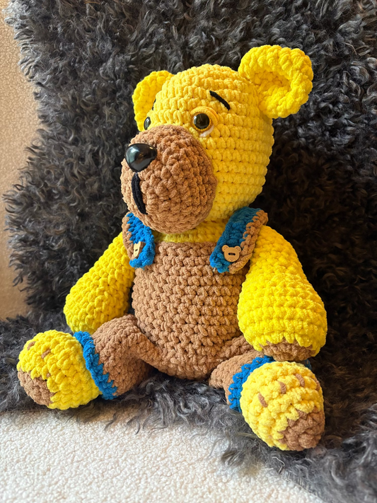 PUUHA-NALLE - Virkattu koristehahmo