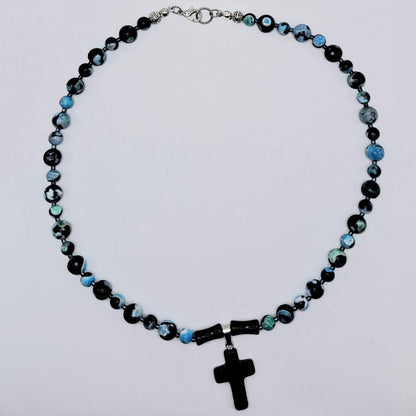 Agatstenhalsband med kors 44cm - Balanserad andlighet Stenkvarts 30g