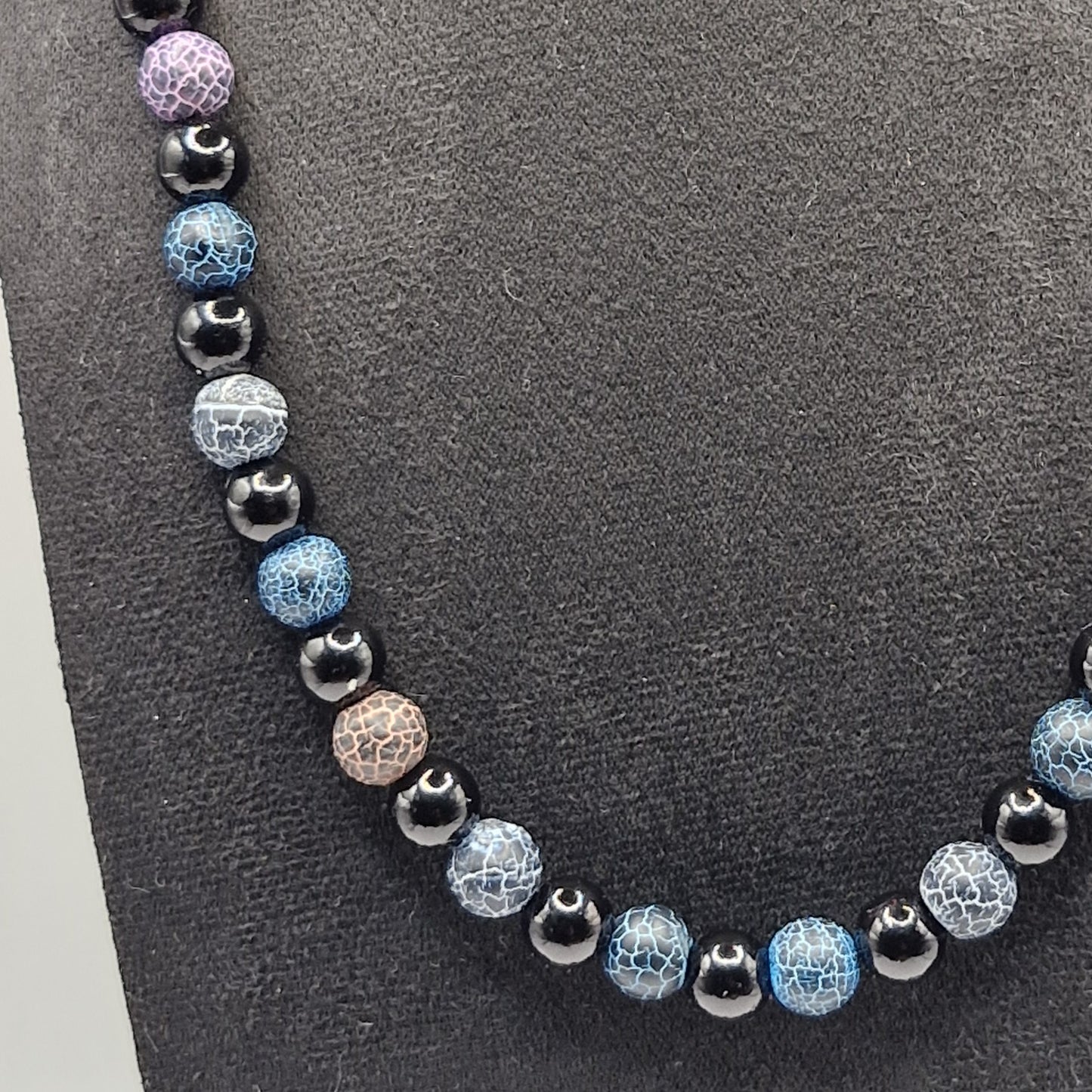 AGATE Necklace 44cm Magnetic Clasp - Premium Power Stone with Acrylic