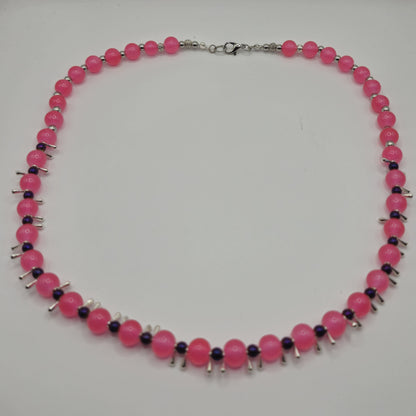 PUNAHERUKKA Punainen Kaulakoru Lasihelmistä 51cm - Käsinsolmittu Eleganssi