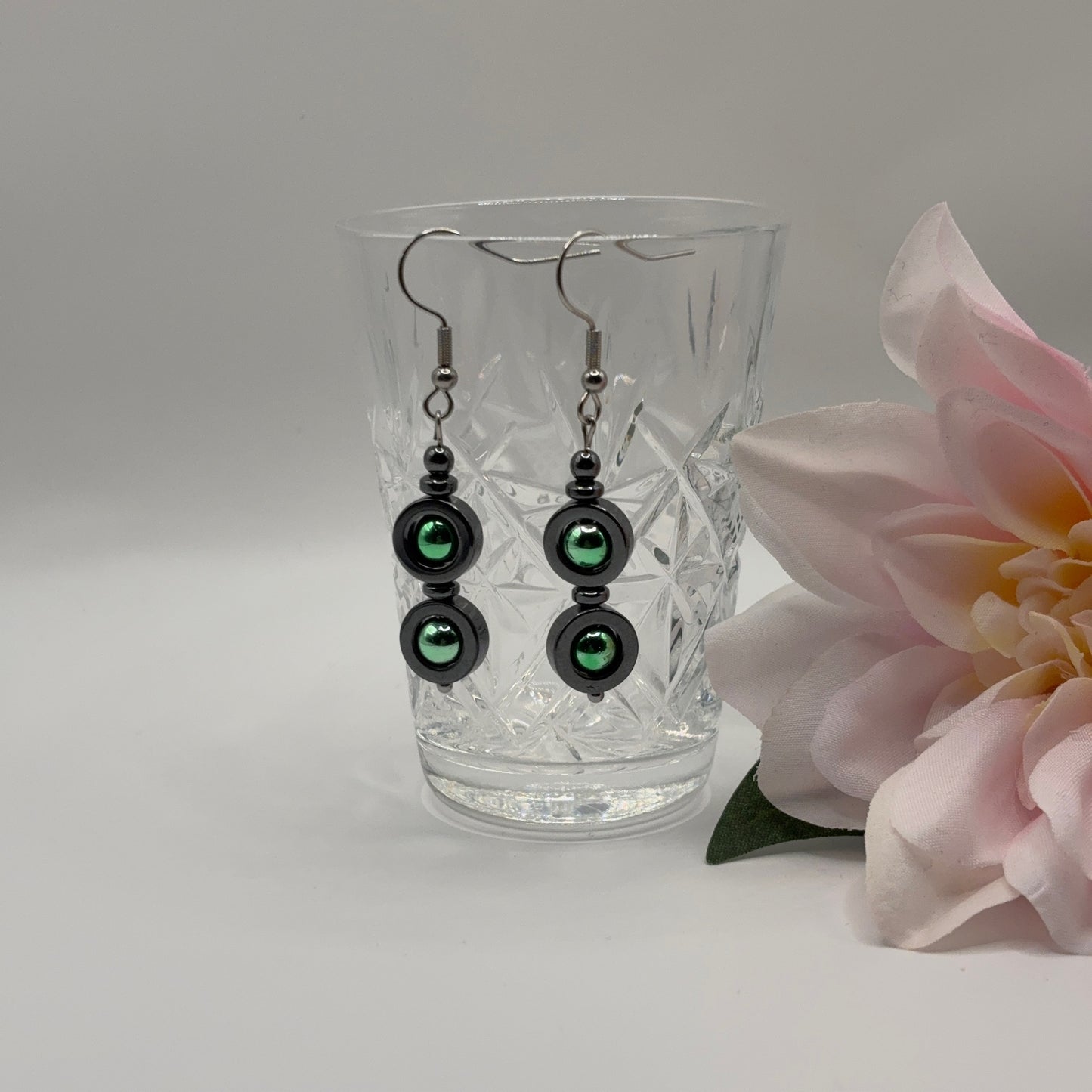 GREEN EYES - earrings made of Hematite stone