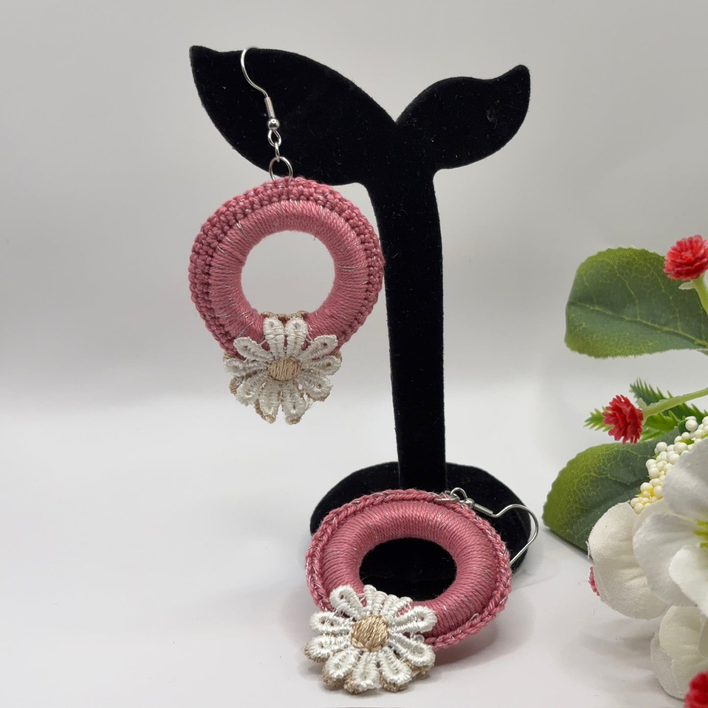 FLOWER - crocheted earrings made of cotton yarn