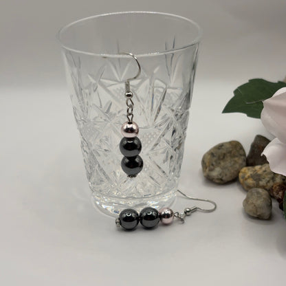 TRIO Hematiitti Korvakorut - Kolmen Pallon Malli 5cm