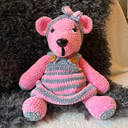 Nalle Hahmo - Perinteinen Virkattu Käsityöhahmo