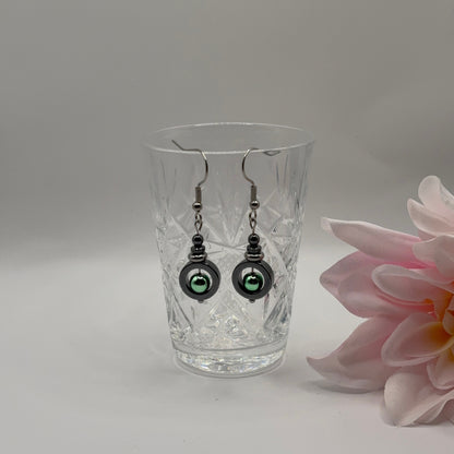 ONE Hematiitti Korvakorut - Käsintehdyt Kivikorvakorut 4,5cm