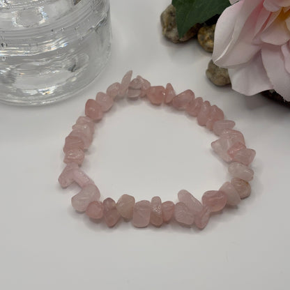 PINKKI - rannekoru ruusukvartsi sirukivistä